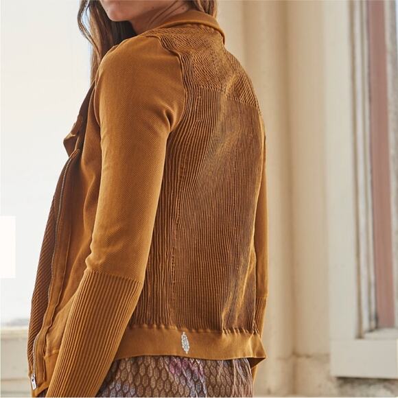 FP FREE PEOPLE Mustard Gold Yellow Zip Thermal Throw Out Jacket Sweater Top XS S - Picture 9 of 13